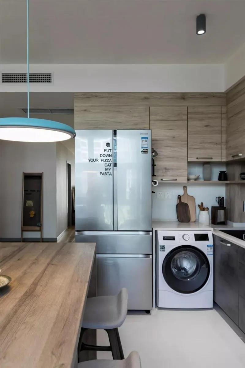 最最最寬敞客廳，「老破暗神逆襲」采光收納大升級