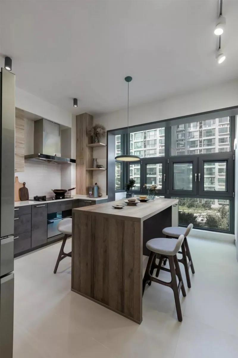 最最最寬敞客廳，「老破暗神逆襲」采光收納大升級