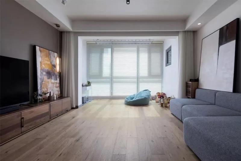 最最最寬敞客廳，「老破暗神逆襲」采光收納大升級