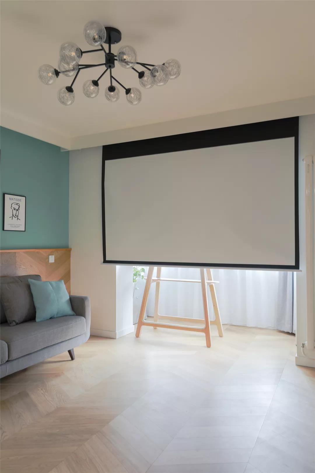 82㎡兩居利用率100%，為毛孩打造游樂場，自己的空間一點不少	